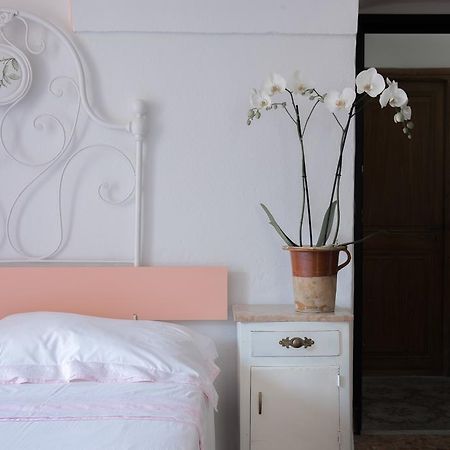 Dussaiga - Camera Delle Rose Dolceacqua Kültér fotó