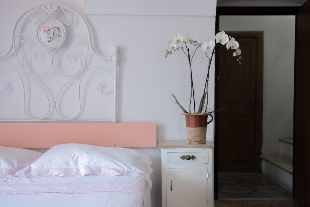 Dussaiga - Camera Delle Rose Dolceacqua Kültér fotó
